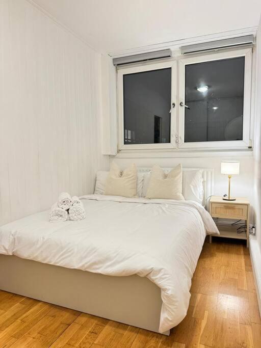 Apartment In Angel. Лондон Екстериор снимка